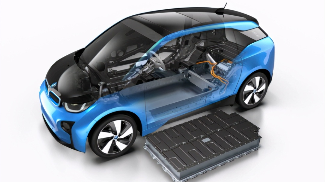 首批新能源汽车电池退役潮来了回收企业却“吃不饱”？