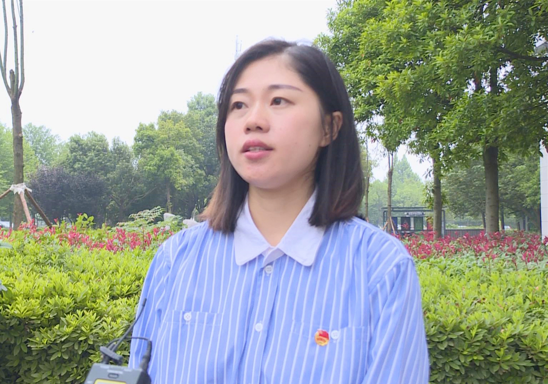 冷水江市召开庆祝中国共产主义青年团成立100周年座谈会 曾伯怡:强国