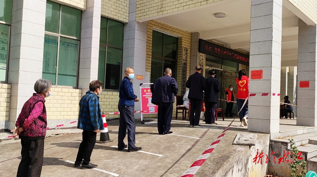 鐸山鎮：扎實開展核酸檢測  筑牢疫情防控屏障