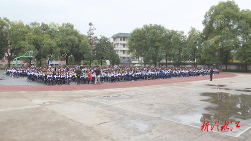 冷水江市舉辦“兒童權益保護公益巡講”活動