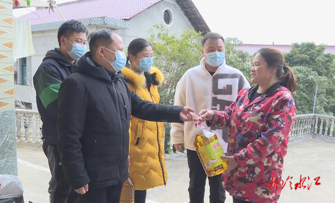 新春臨近  市場監管局組織開展年關守護鄉村疫情防控關愛行動