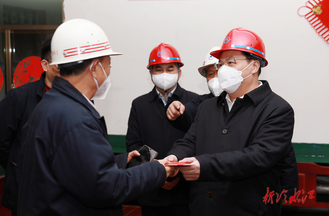 新春走基層 | 曾伯怡一行走訪慰問一線干部職工 送去新春問候