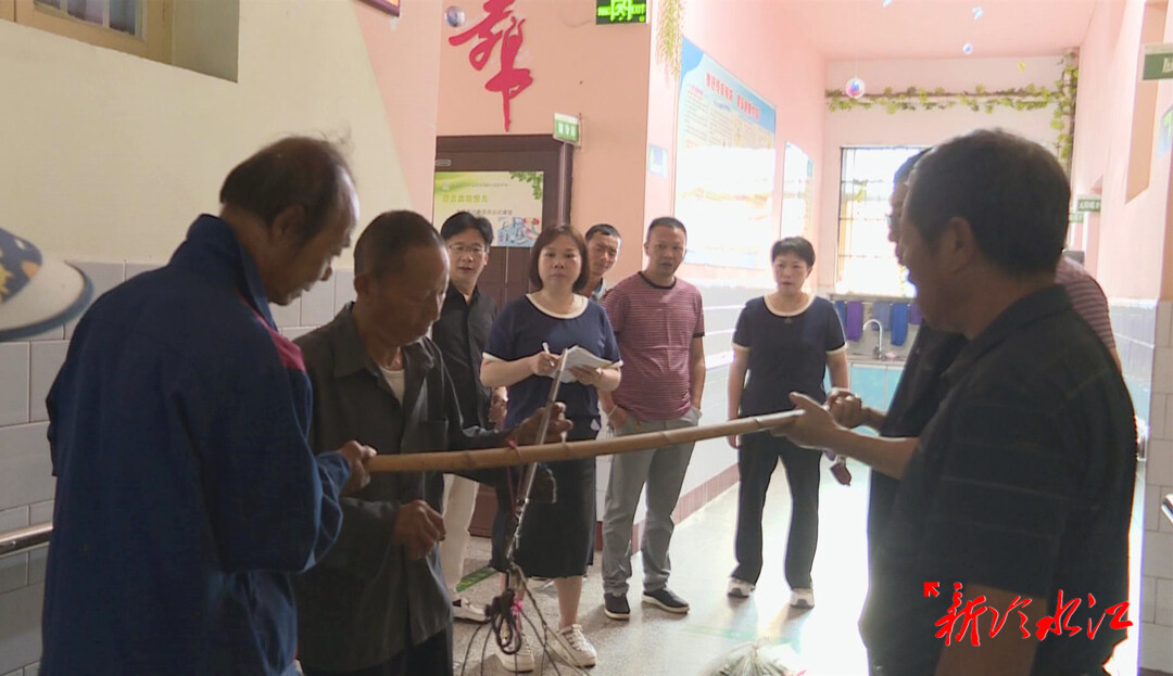 冷水江市供銷社駐村幫扶工作隊：精準幫扶解民憂