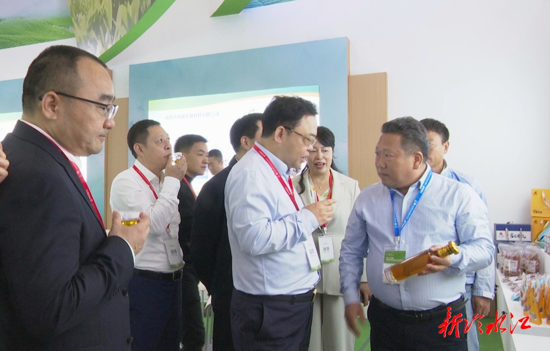 冷水江市11家企業參加第24屆中國中部（湖南）農業博覽會