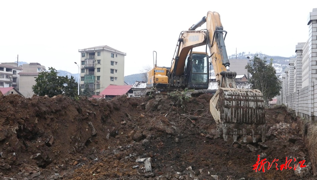 我為群眾辦實事  漣溪橋公租房停車場開工建設  增設停車位69個