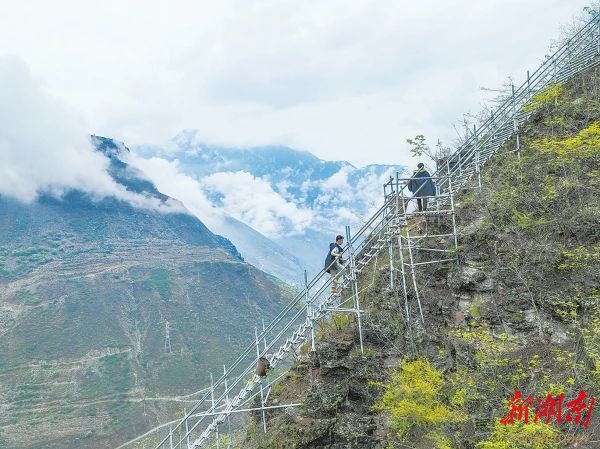 視頻·石榴花開⑤|大涼山，一聲關(guān)于幸福的回響