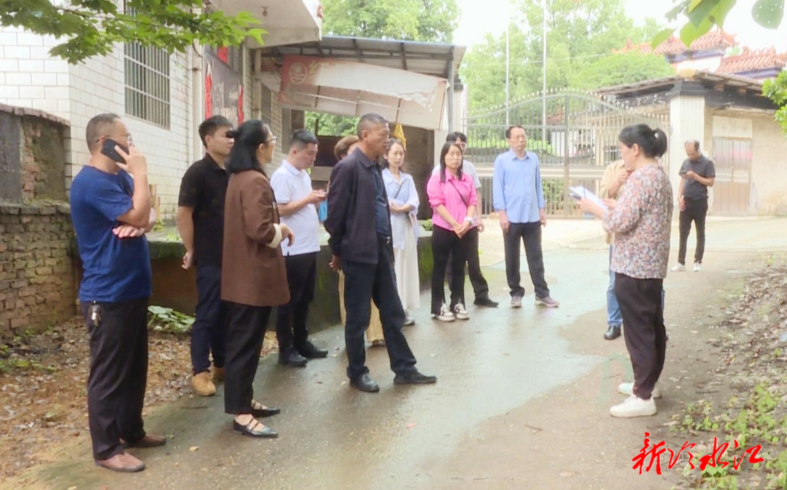 冷水江街道開展民生實(shí)事候選項(xiàng)目前期走訪調(diào)研
