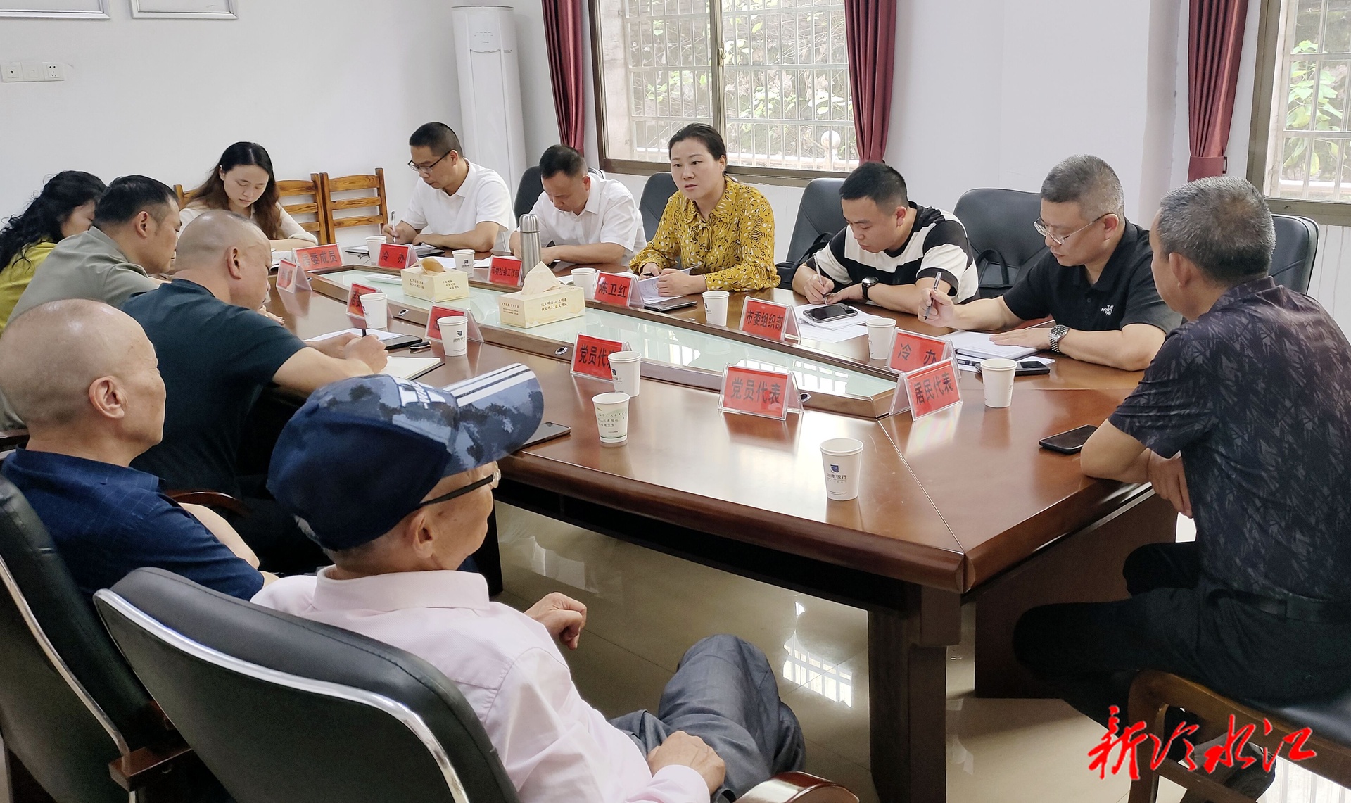 陳衛(wèi)紅調(diào)研深入貫徹中央八項(xiàng)規(guī)定精神學(xué)習(xí)教育開展情況