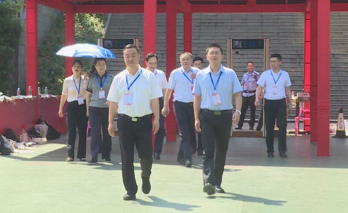 2025高考首日！陳創(chuàng)業(yè)開展高考巡考工作