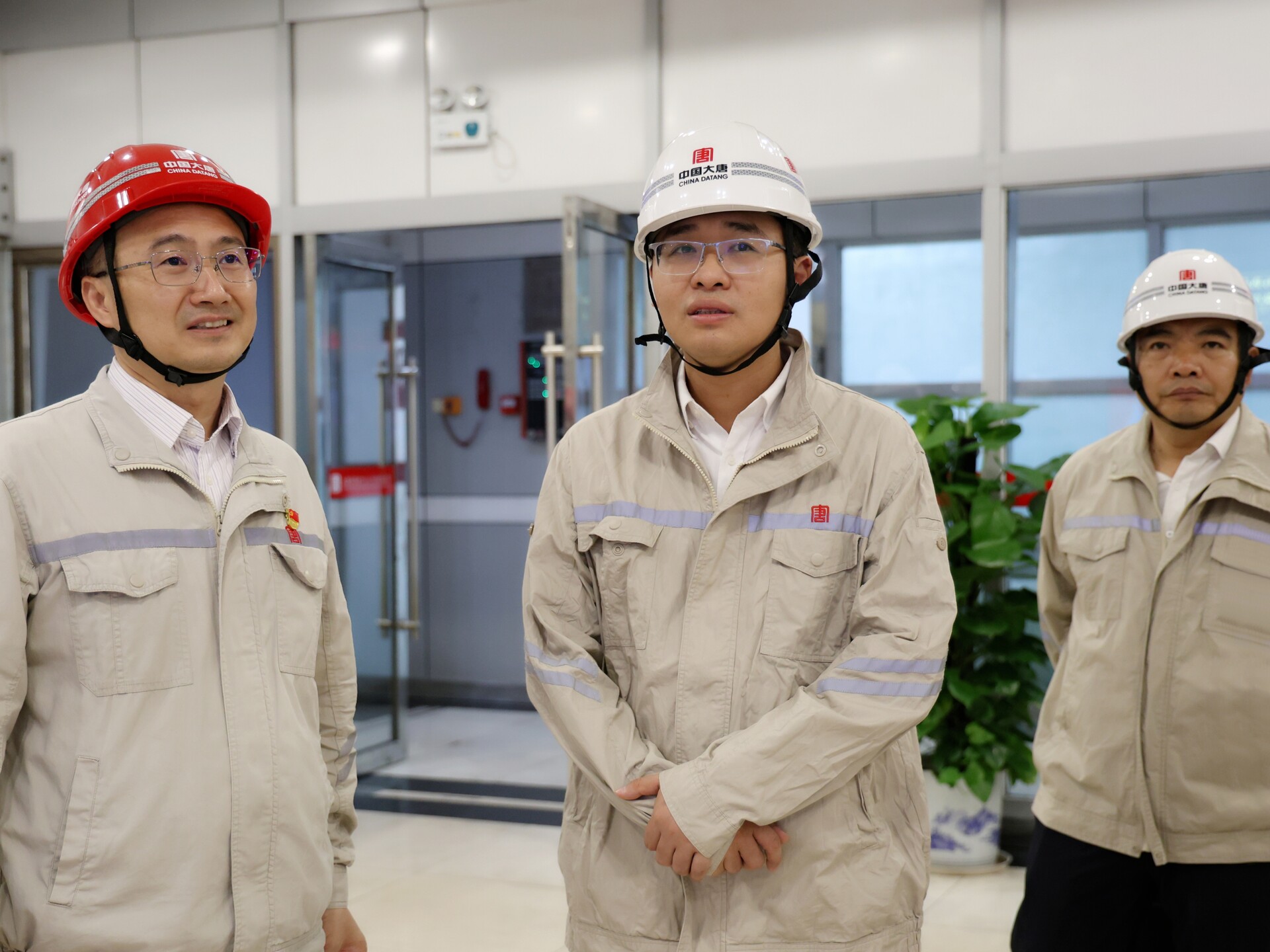 唐正赴大唐華銀金竹山發(fā)電公司調(diào)研  把服務(wù)企業(yè)發(fā)展作為工作的重中之重