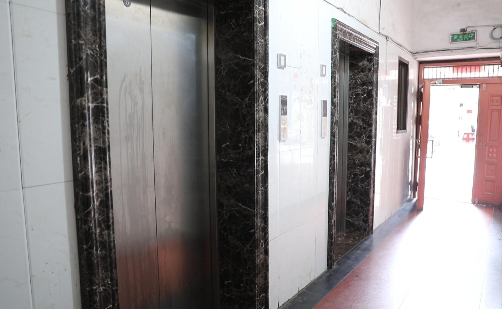 我為群眾辦實(shí)事（二）冷水江街道建新社區(qū)：電梯難題終破解 業(yè)主團(tuán)結(jié)顯擔(dān)當(dāng)