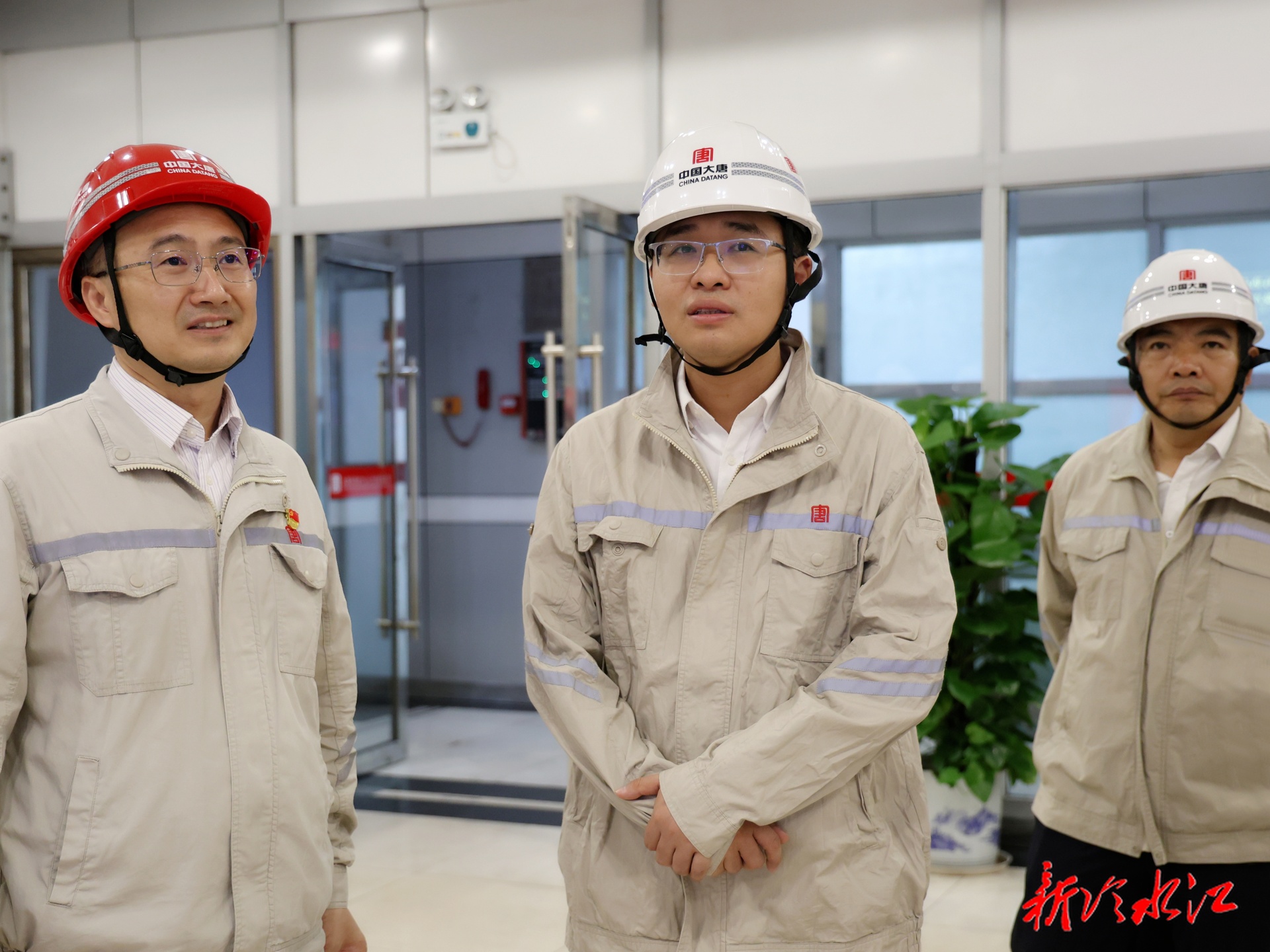 唐正赴大唐華銀金竹山發電公司調研  把服務企業發展作為工作的重中之重