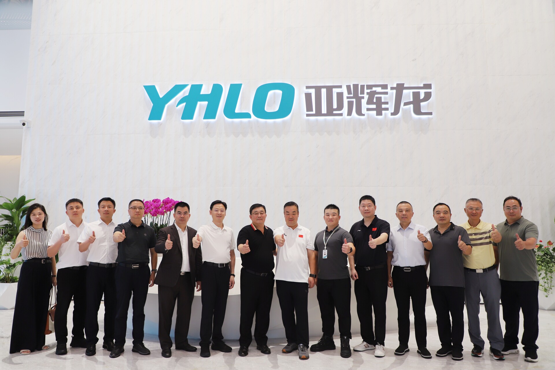 陈创业赴深圳走访冷商代表 助力新一中建设