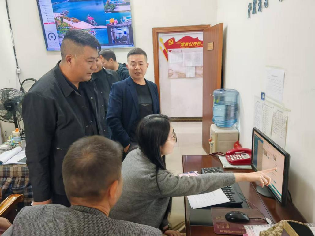 冷水江市开展船舶智能监控系统操作培训