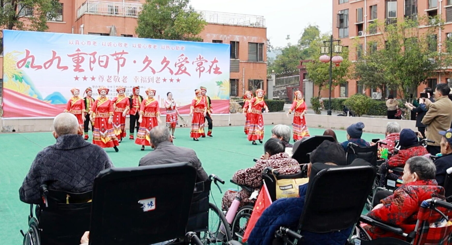 我们的节日·重阳丨颐养梅山养老服务中心：尊老敬老 幸福到老