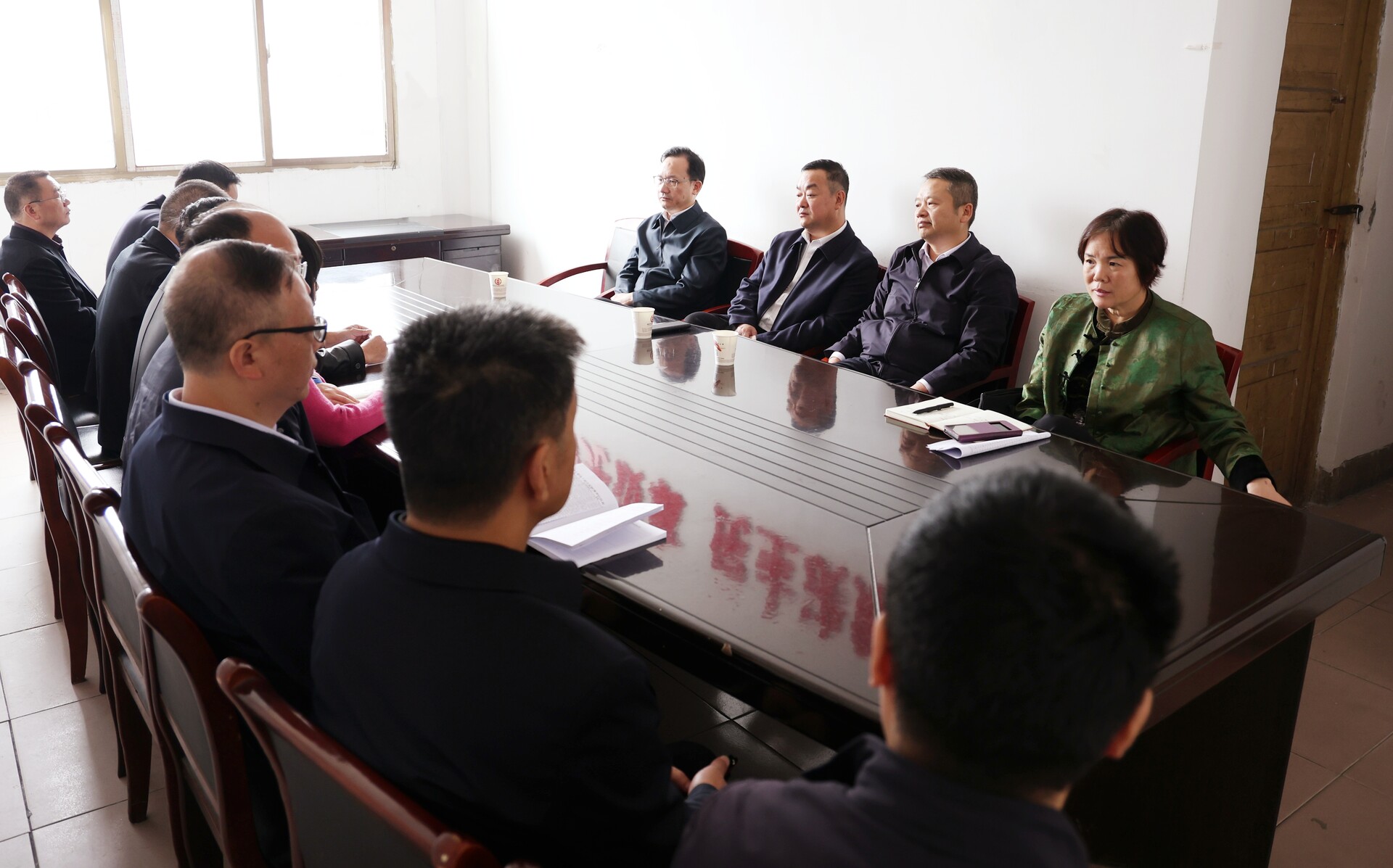 陈创业深入乡镇调研软弱涣散基层党组织整顿工作