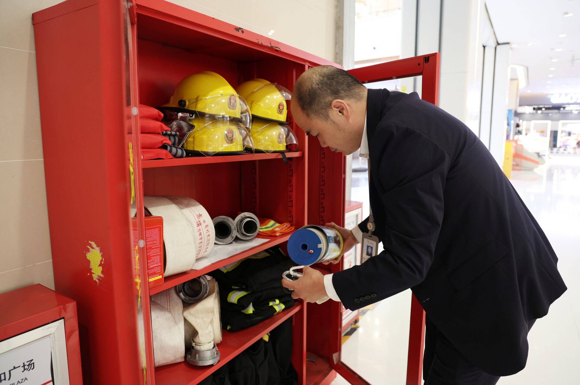 你好，蓝朋友（三）谭小龙：筑牢商业综合体“防火墙”