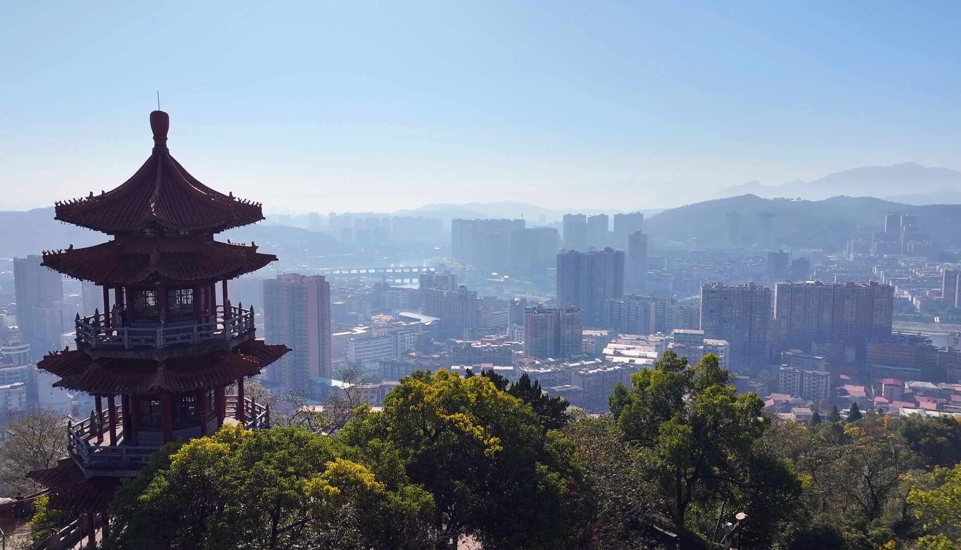 温馨提示丨寒潮即将来袭 气温骤降需防范