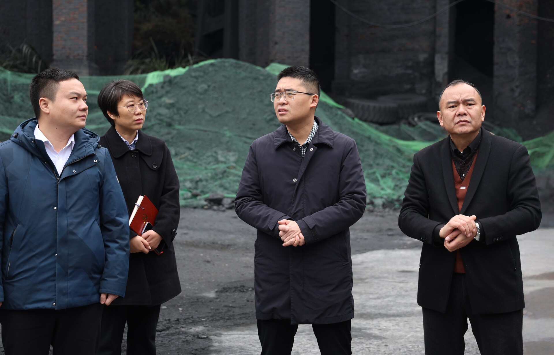 唐正调研生态环境保护和煤矿安全生产工作