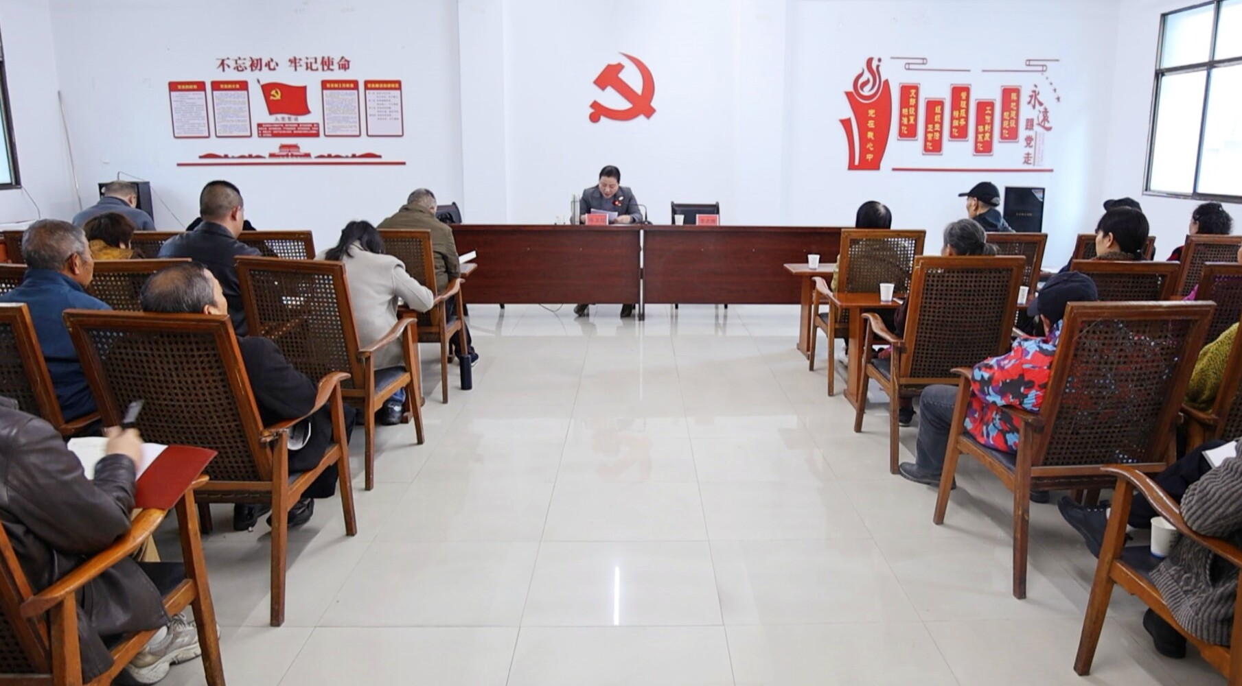 陈卫红宣讲党的二十届四中全会精神