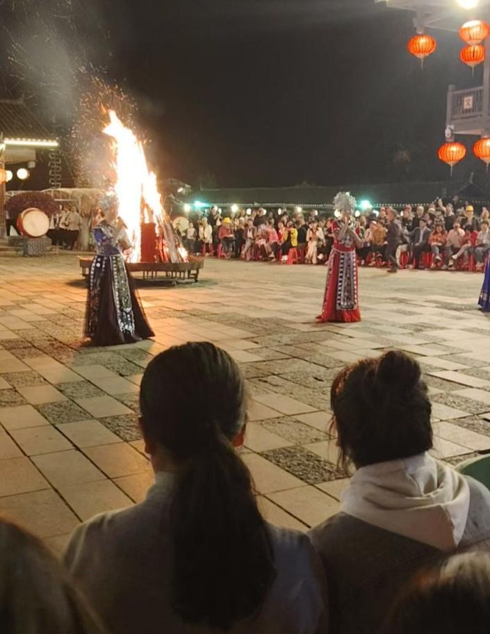 金竹山镇成功举办"乡村音乐·欢乐共享"音乐会