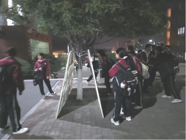 冷水江市首届梅山傩戏非物质文化遗产美术获奖作品巡回展览