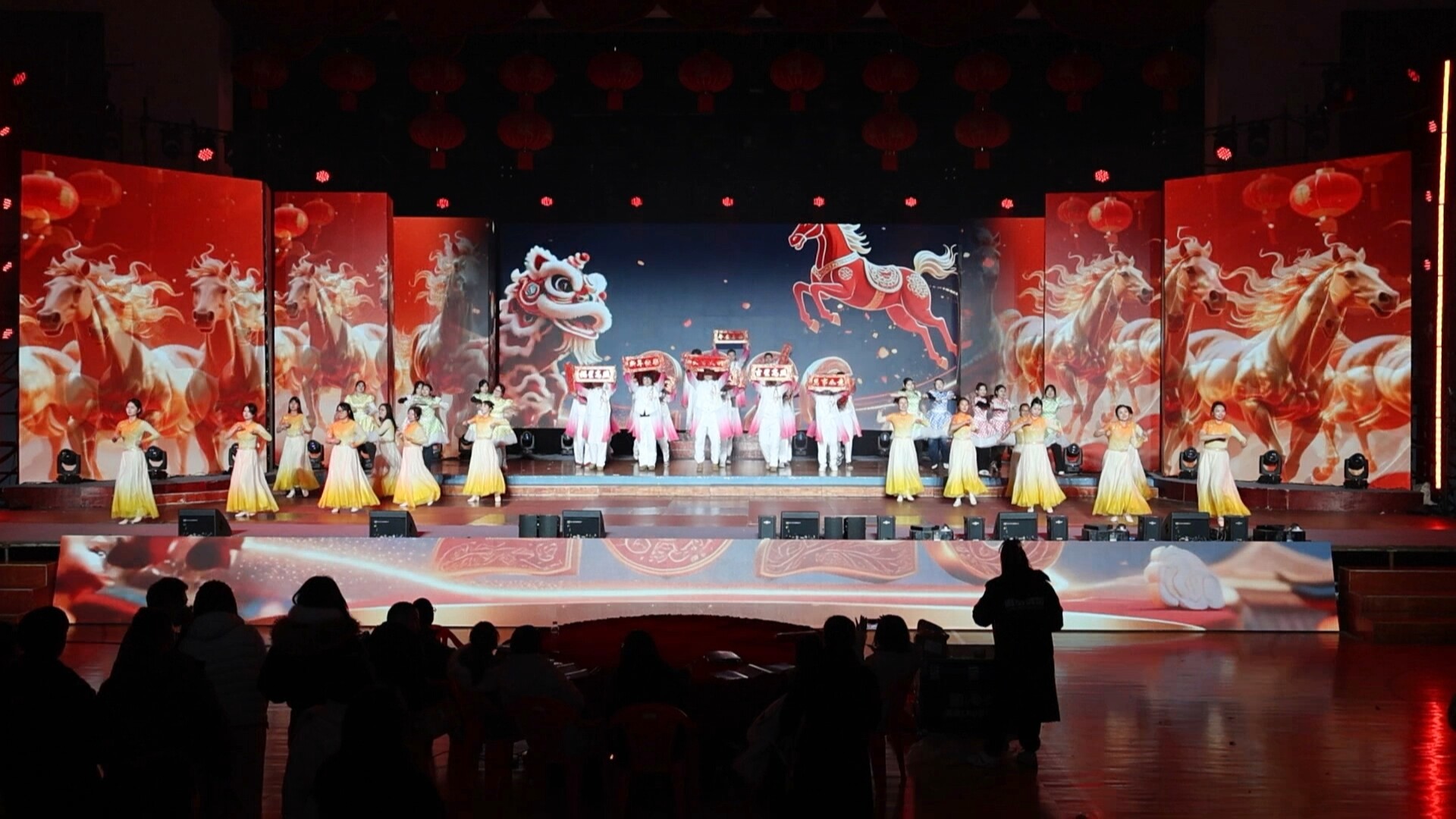 探班春晚 | 彩排火热进行 小年夜邀您共赴“文化年夜饭”