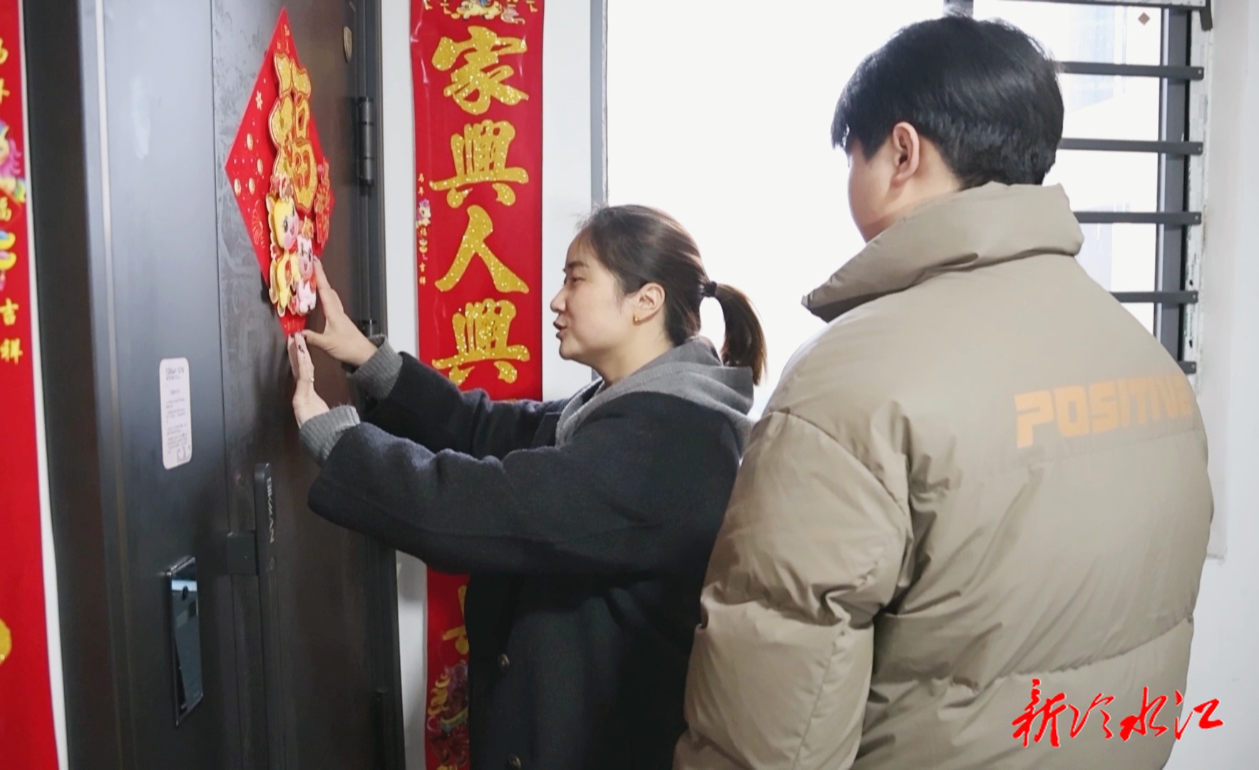 回访“托举妈妈” “抓住了，就是一条命！”