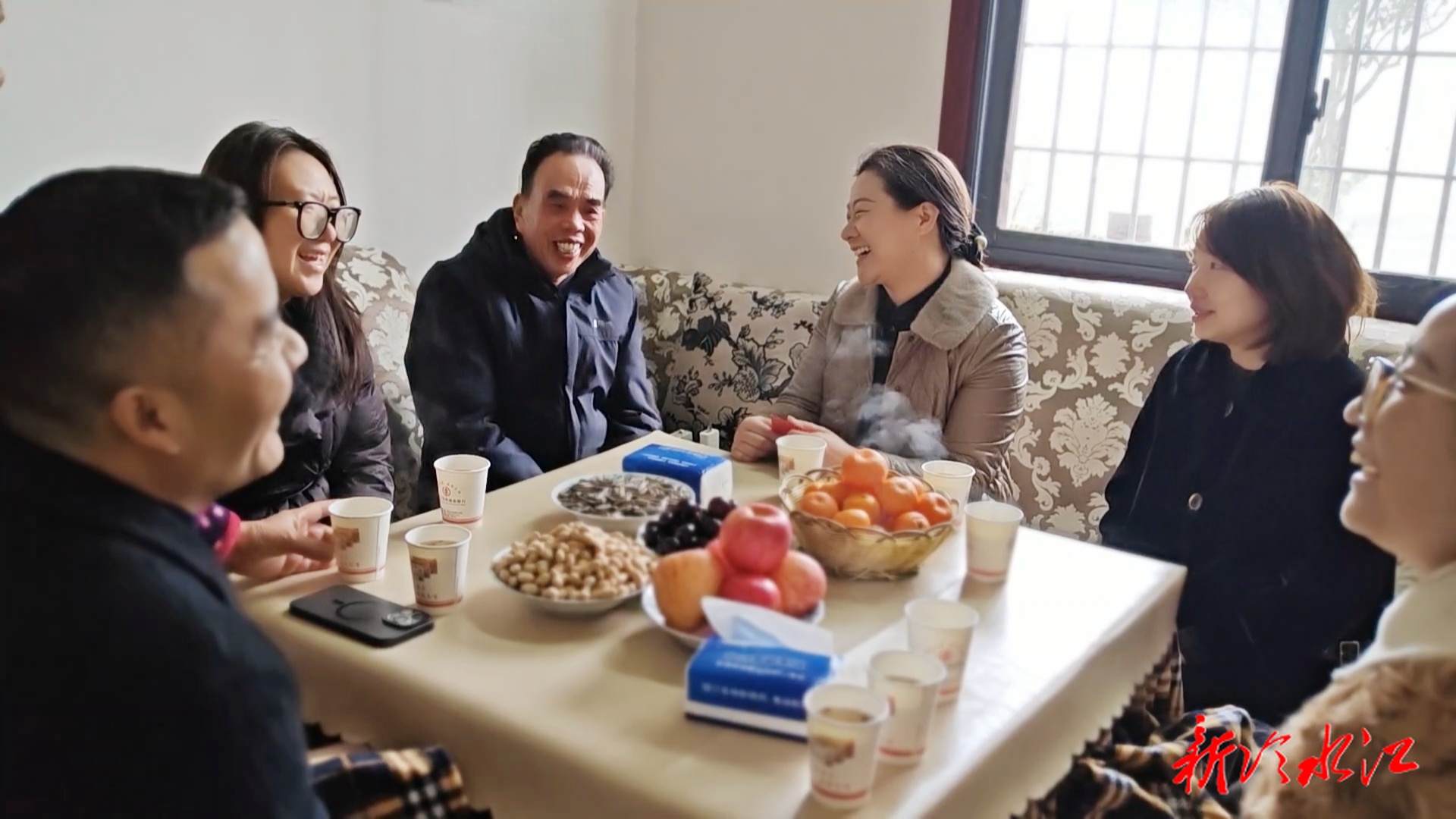 新春走基层·情暖锑都 | 陈卫红走访慰问残疾人岗位能手、运动员及侨眷