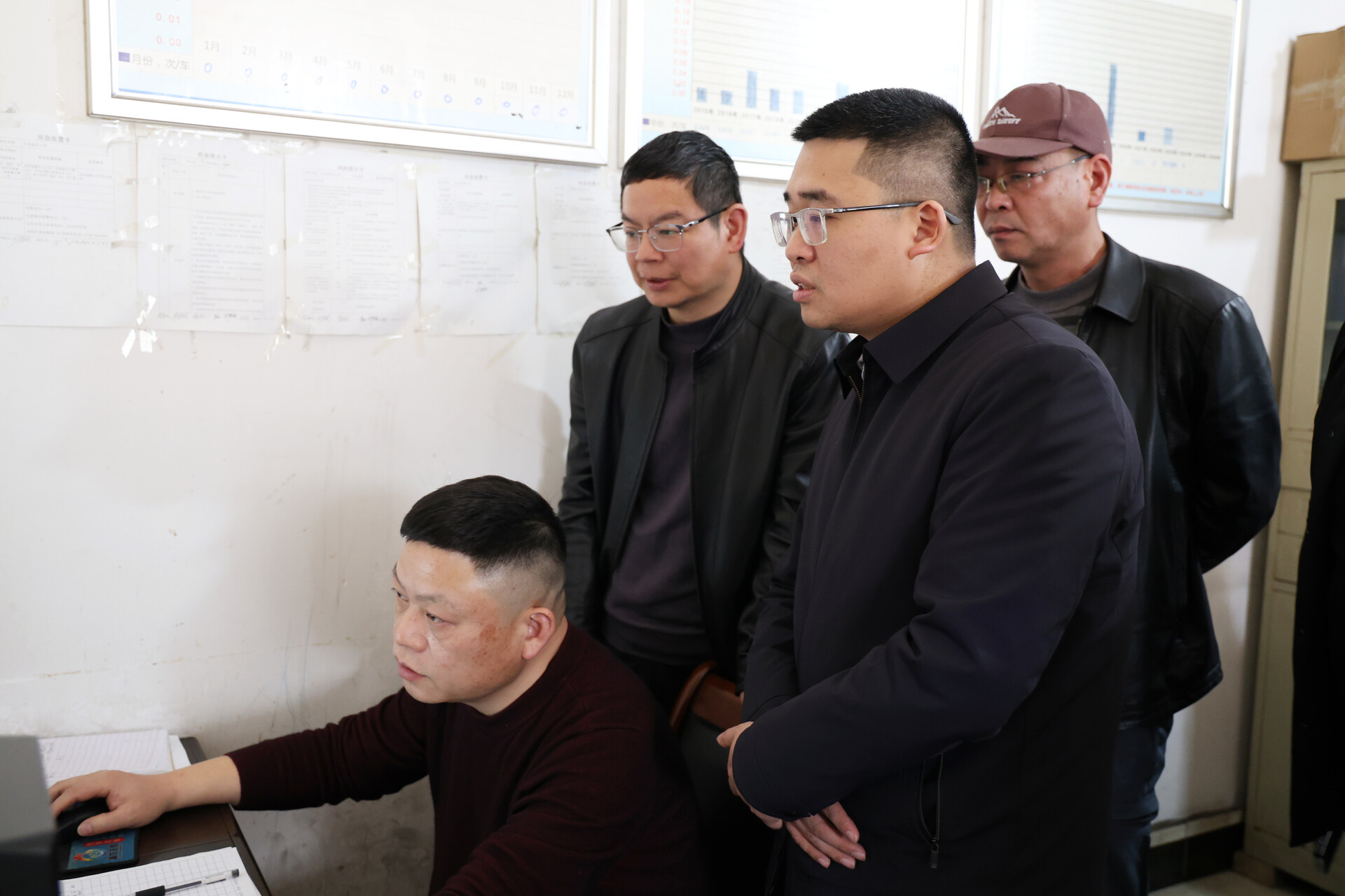 唐正调研安全生产和烟花爆竹禁燃禁放管控工作