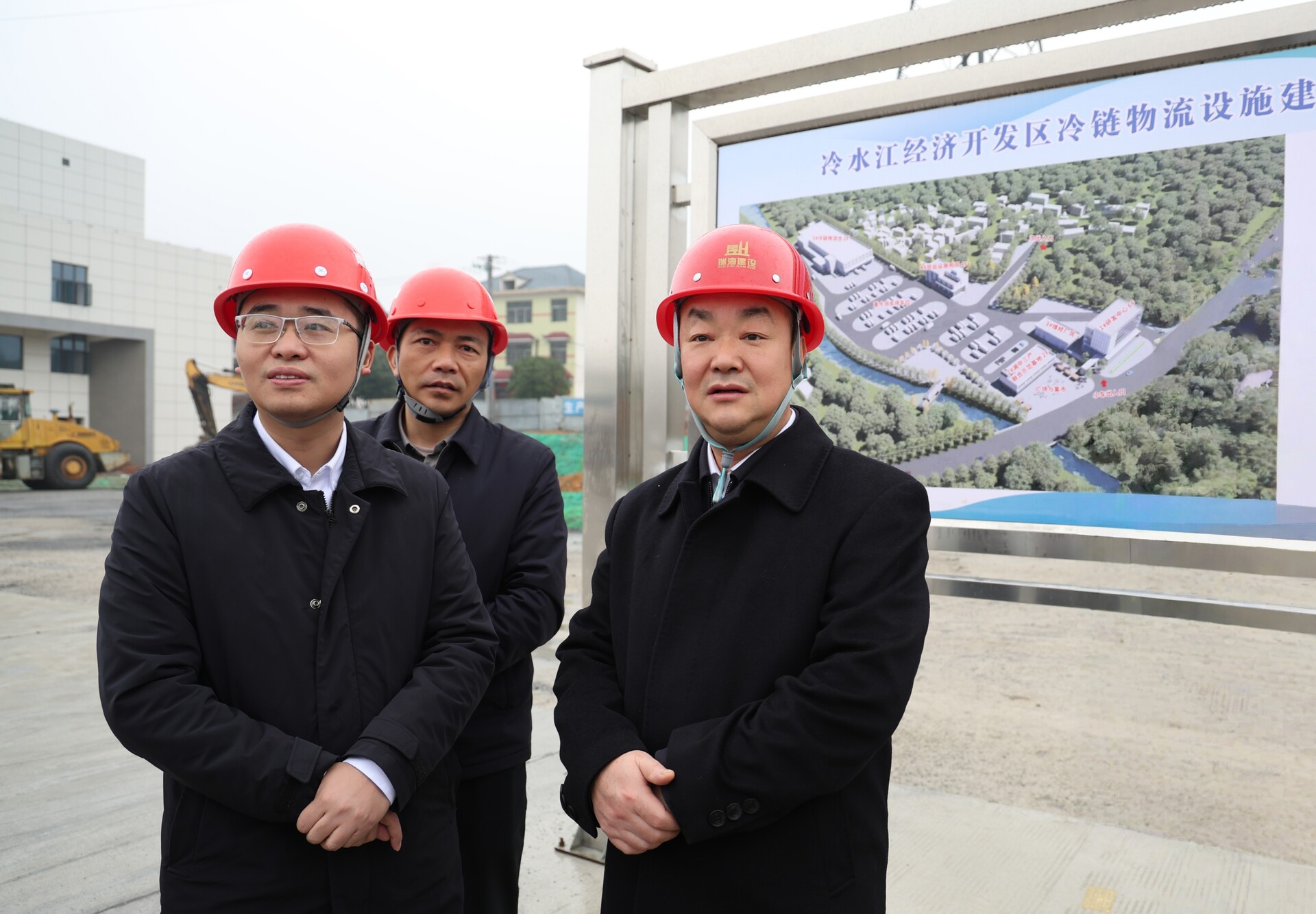 陈创业率队到冷水江市经开区调研重点项目建设