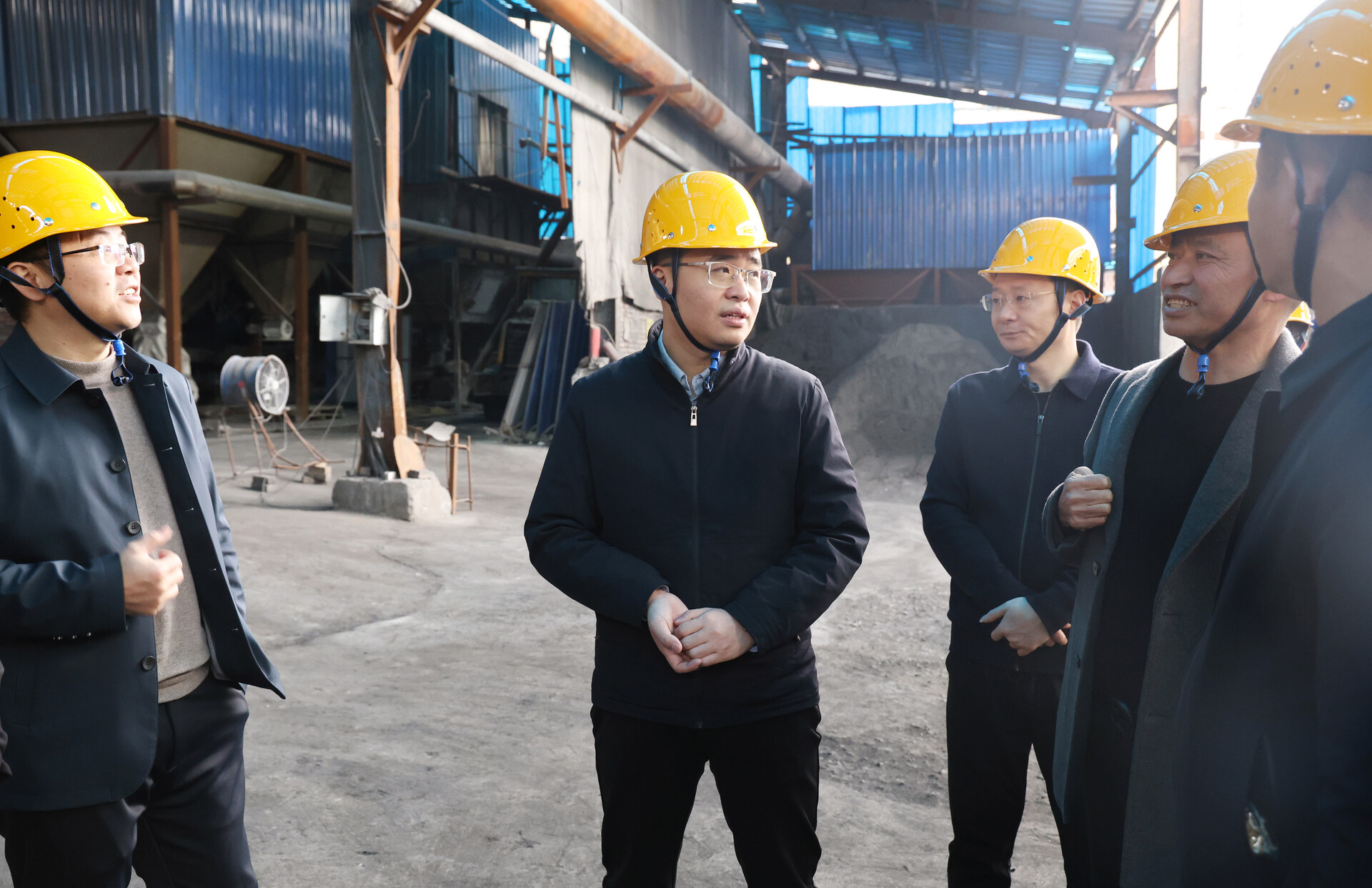 唐正率队调研锑产业发展工作