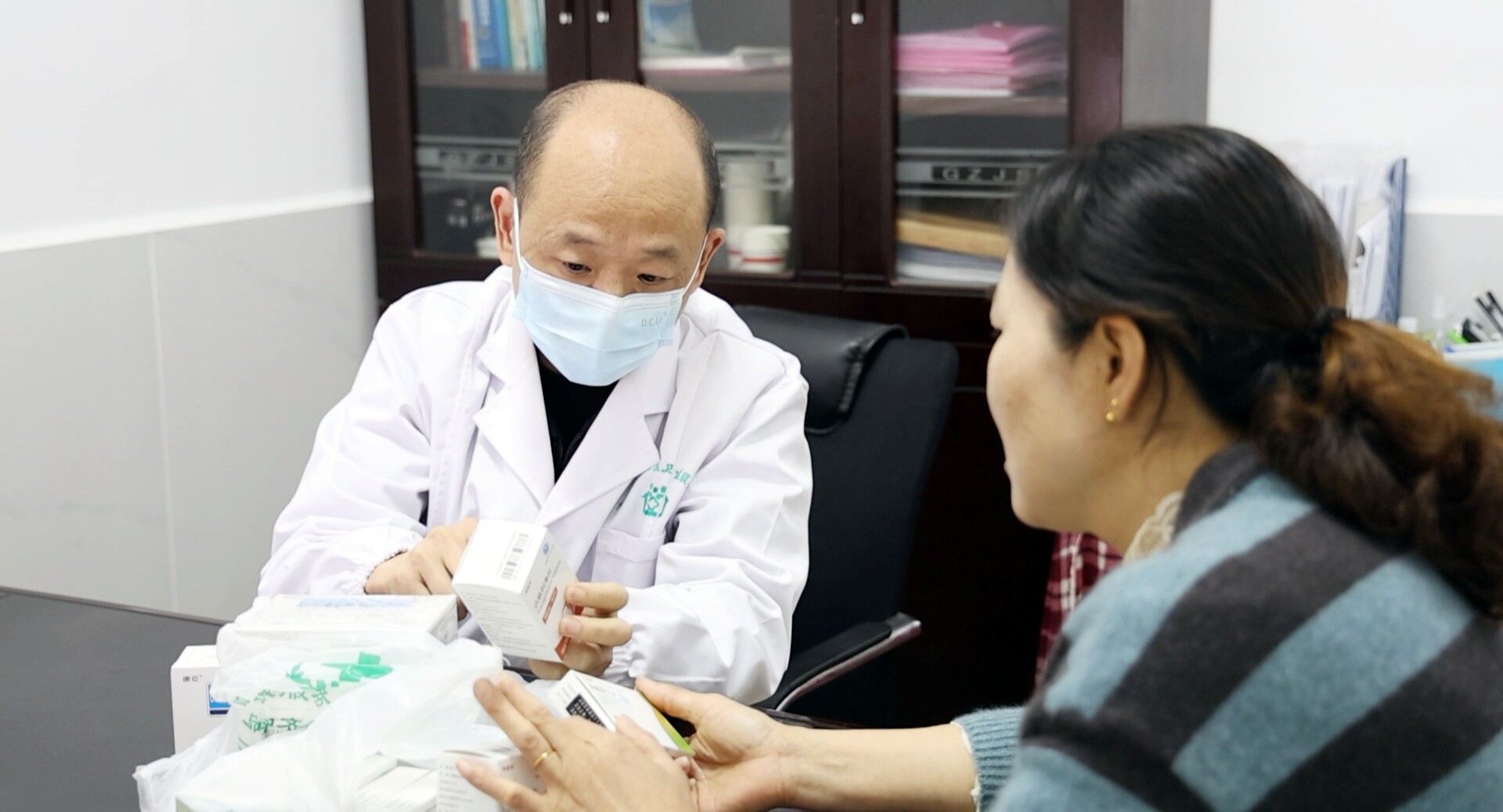 慢病长处方“一次管三月” 百姓用药更省心