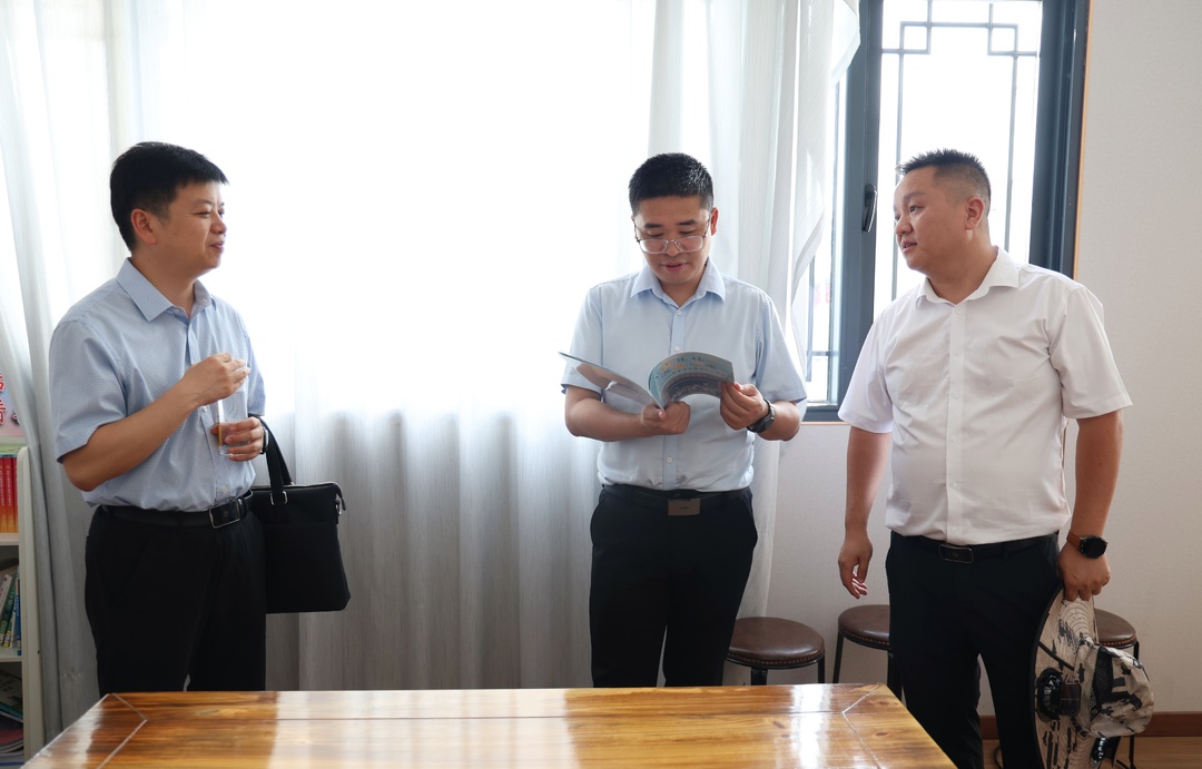 唐正赴铎山镇调度“驻点连片”帮扶工作 坚持党建引领 推动“驻点连片”帮扶工作走深走实