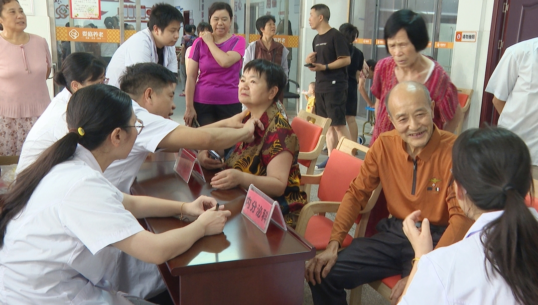 医路同行  市人民医院启动百场健康科普专项行动