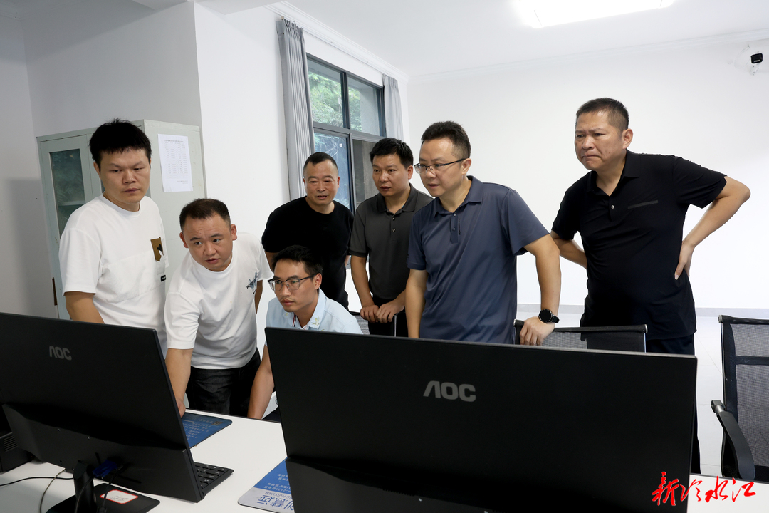 李文胜调研督导矿山安全生产工作