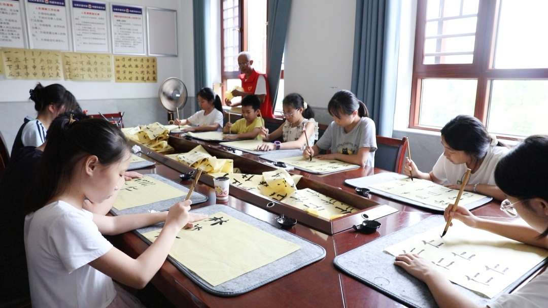 布溪街道：党群阵地换新颜 便民服务暖人心