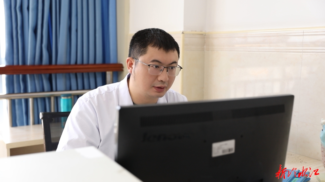 医者风采 | 颜建章：一封感谢信背后的“细心”与“耐心”