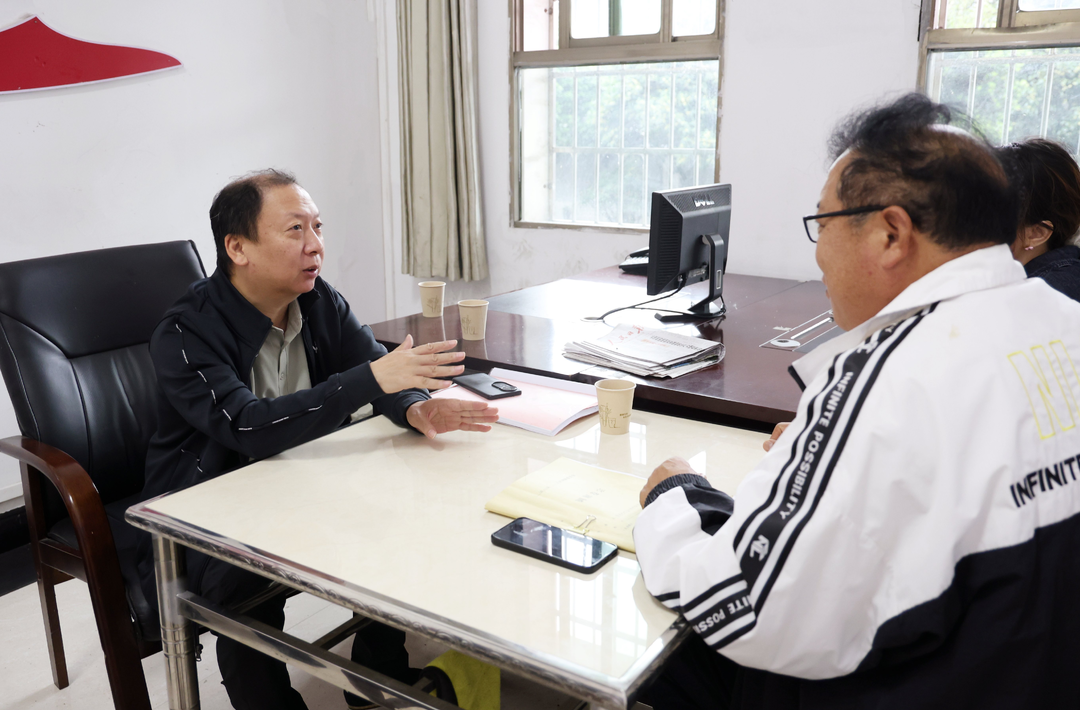 孙纬辉赴铎山镇调研扬尘治理与溶洞污染排查整治等工作