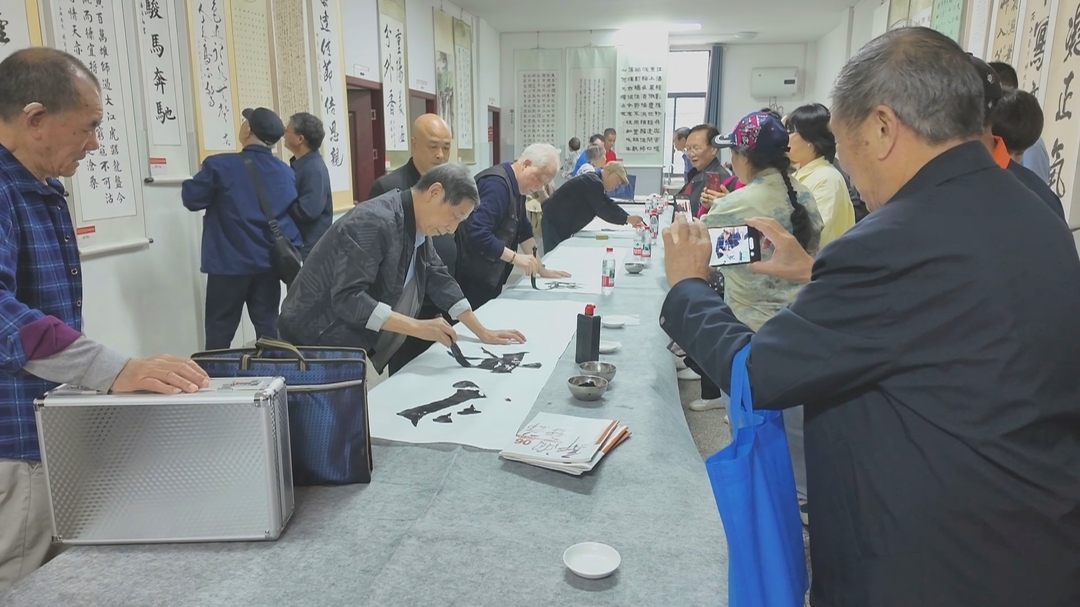 我们的节日·重阳 | 沙塘湾街道颜家冲社区：翰墨书香展风采